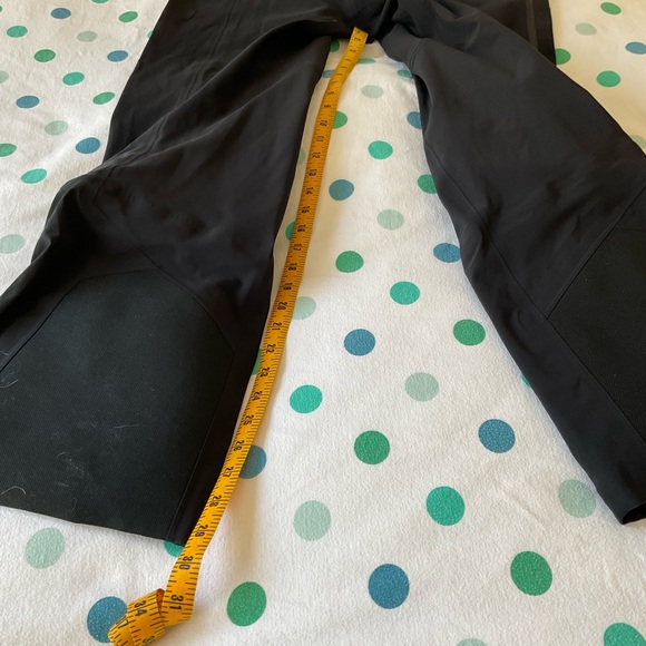 Arc’teryx Women’s black Ravenna Ski Pant, 14 R - Picture 6 of 9